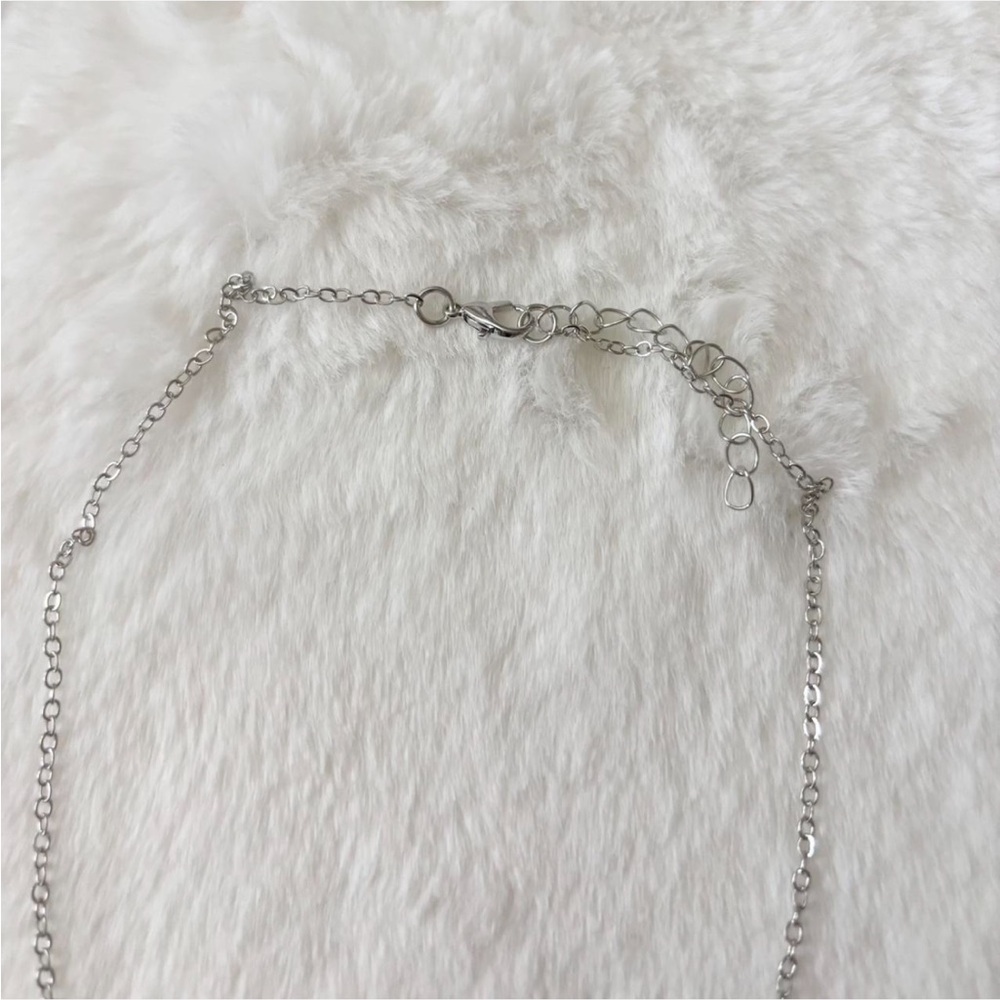 5/$15 🩷 MUST BUNDLE Silver Tone Pink Heart Wing Rhinestone Drop Necklace - Picture 6 of 7